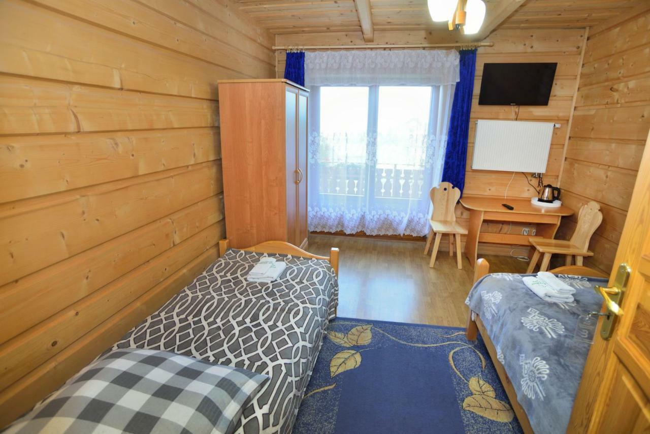 Pod Gorcami Hotel Waksmund Екстериор снимка